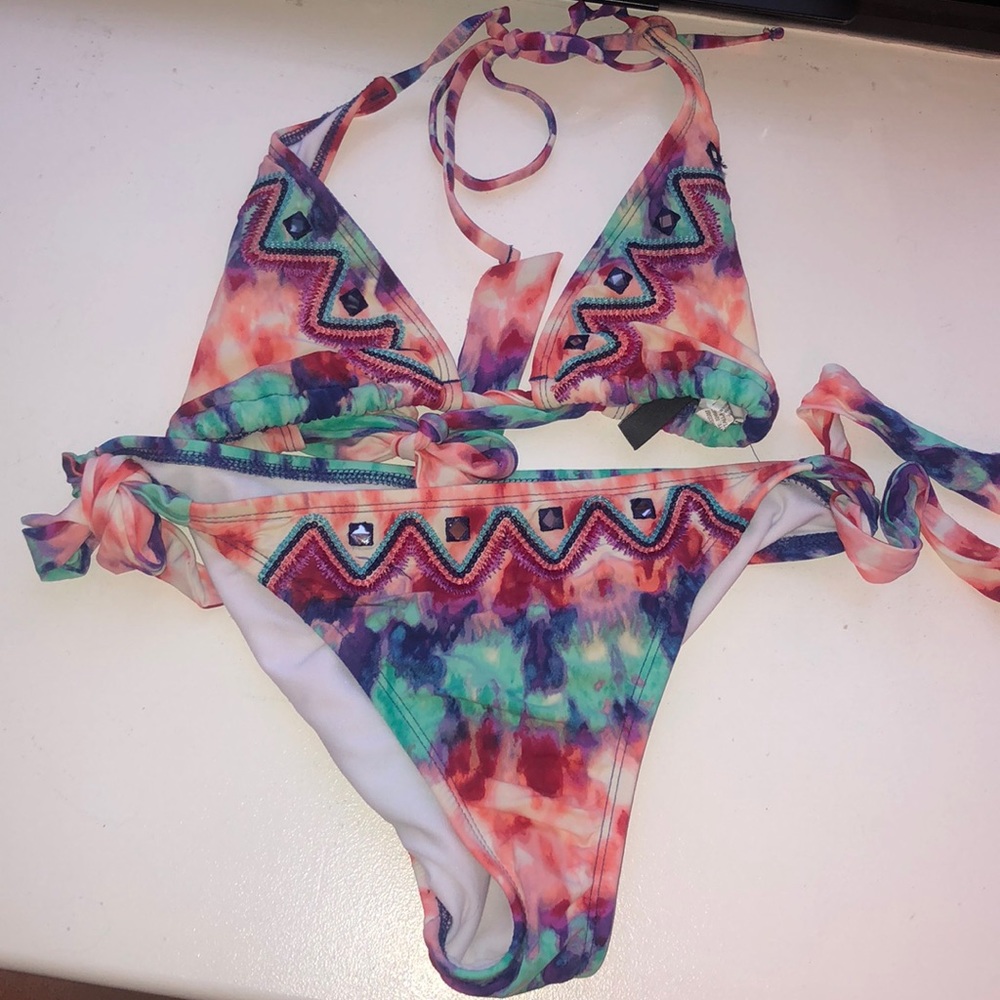 Kenneth Cole tiedye bikini